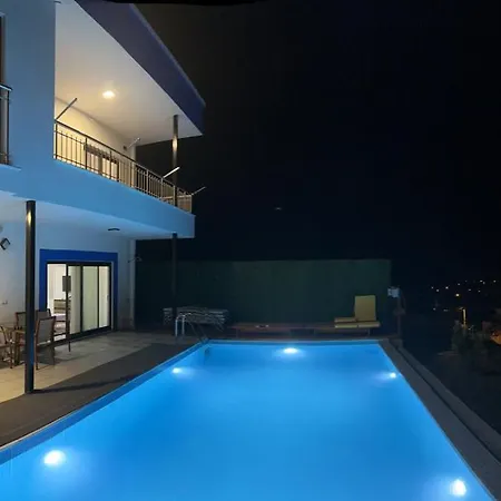 别墅 Adrasandaki Keyifli Tatil Villaniz *